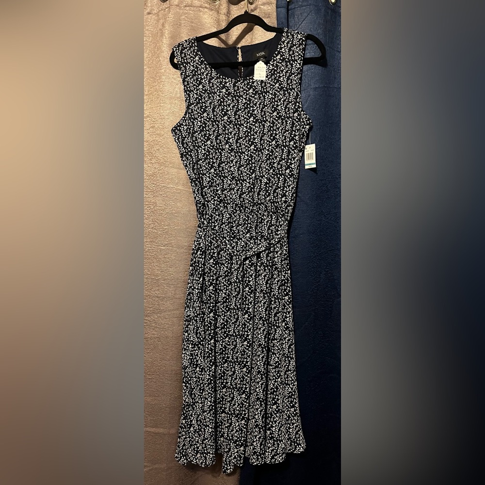 Navy & White Floral Sleeveless Long Dress